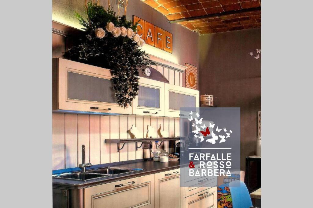 Appartamento Vacanze / Holiday Flat Farfalle&Rossobarbera Montegrosso dʼAsti Екстериор снимка